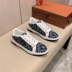 Louis Vuitton Low Shoes